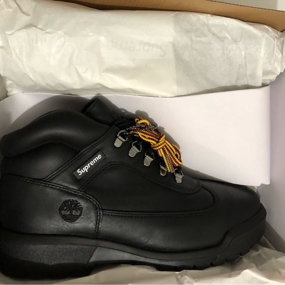 Supreme X Timberland Black Leather Field Boot (9) - Picture 9 of 11